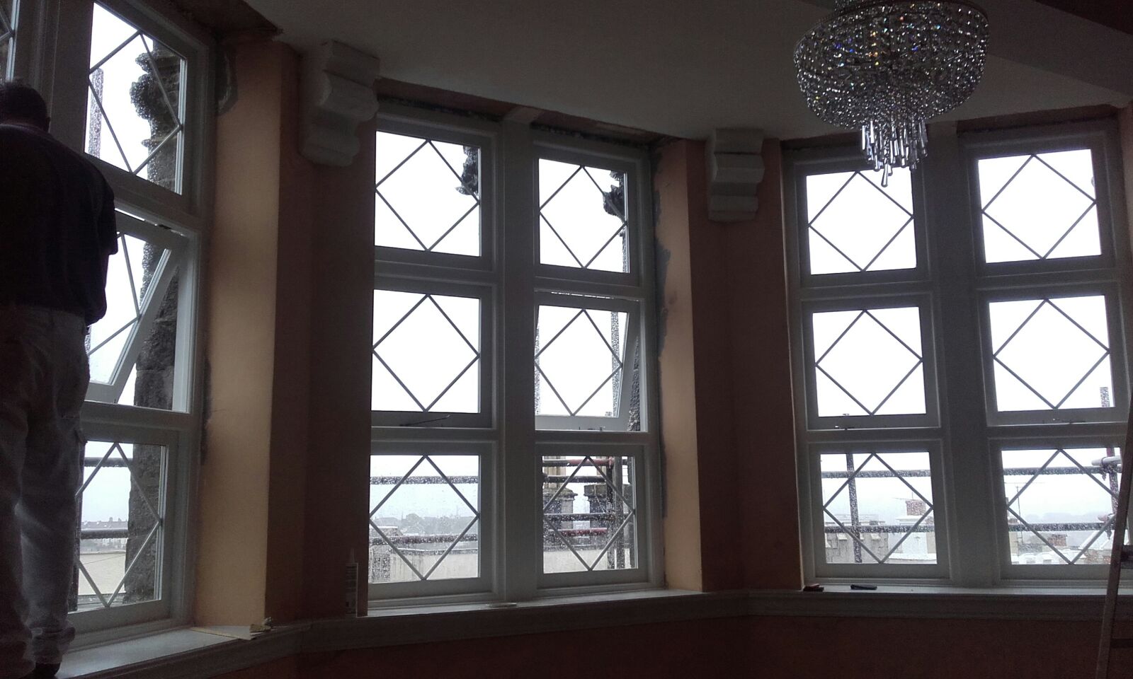 Sash window
